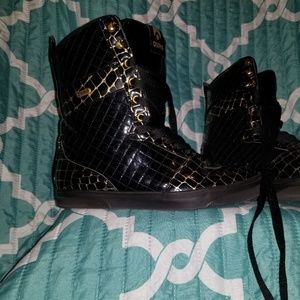 OSIRIS Uptown Ltd black crocodile skate boot